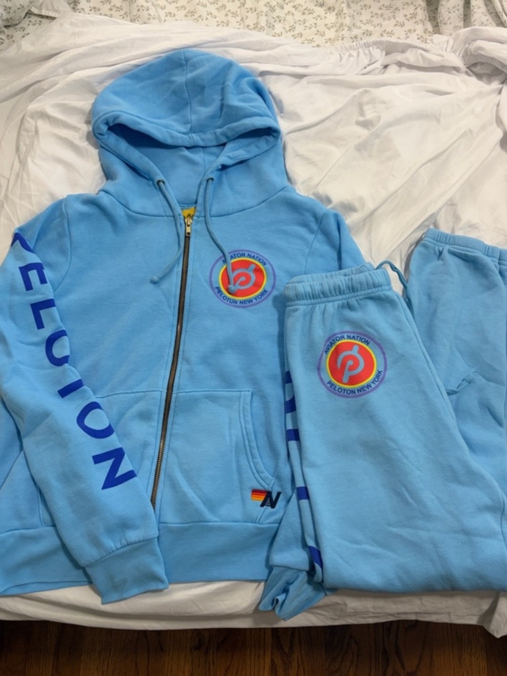 Aviator Nation Peloton Light Blue Matching Sweatpants and Hoodie Set Small
